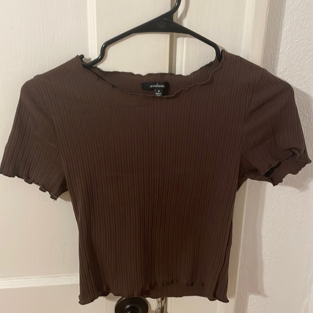 2/$15 Excellent condition Ambiance Brown Crop Top